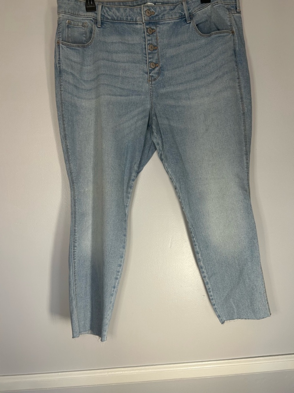 NBW Old Navy Rockstar Skinny Ankle Jeans